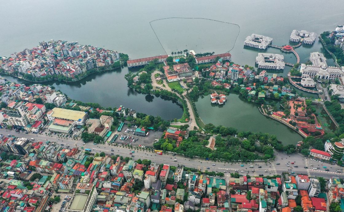 Toàn cảnh khu vực xây cầu Tứ Liên bắc qua sông Hồng và sông Đuống